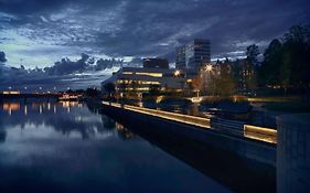 U&Me; BW Signature Collection